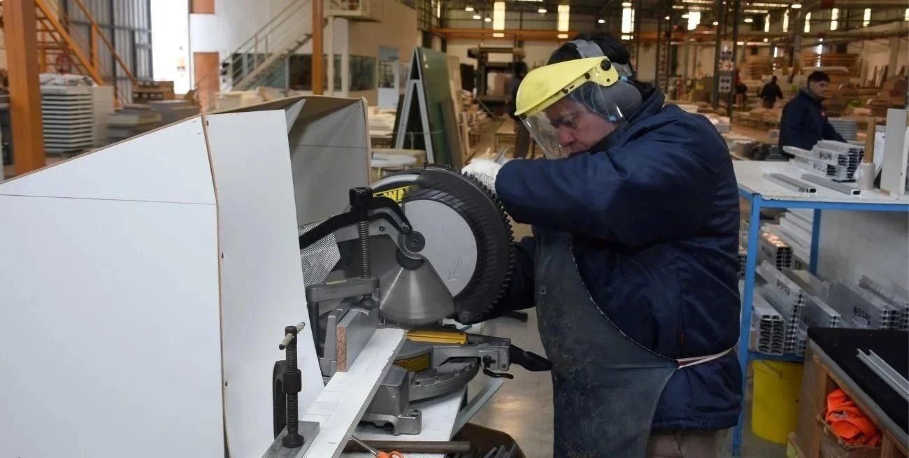 El empleo registrado crece sólo en tres provincias de la Argentina El empleo registrado crece sólo en tres provincias de la Argentina